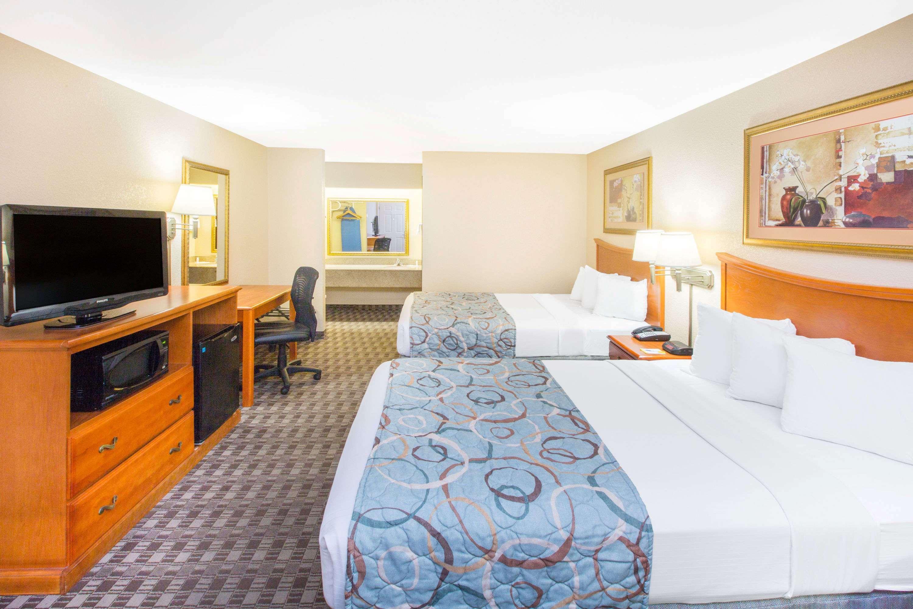 Days Inn By Wyndham Lonoke Dış mekan fotoğraf